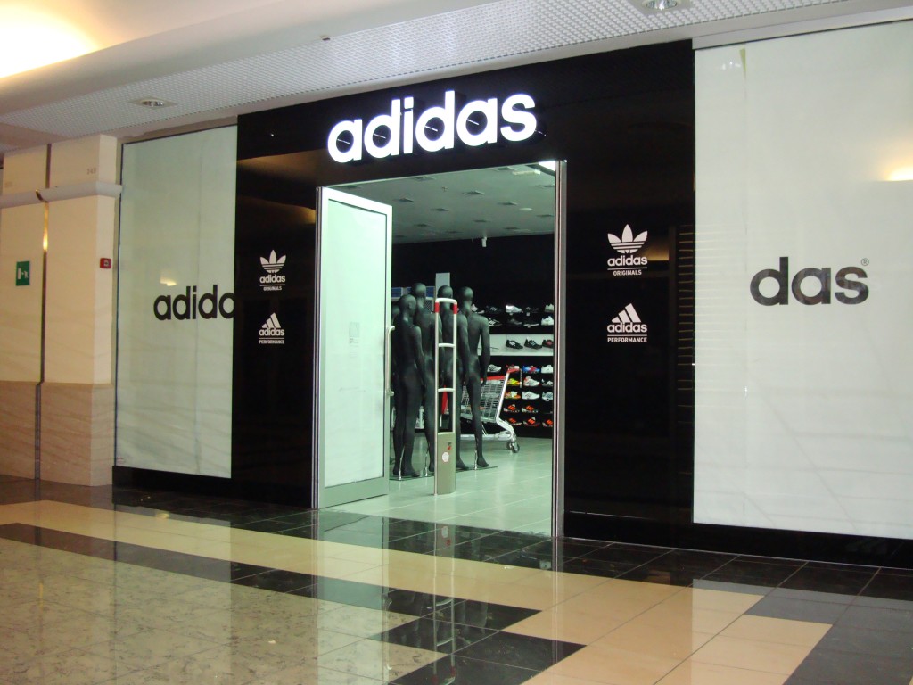 3D svjetleće reklame i slova